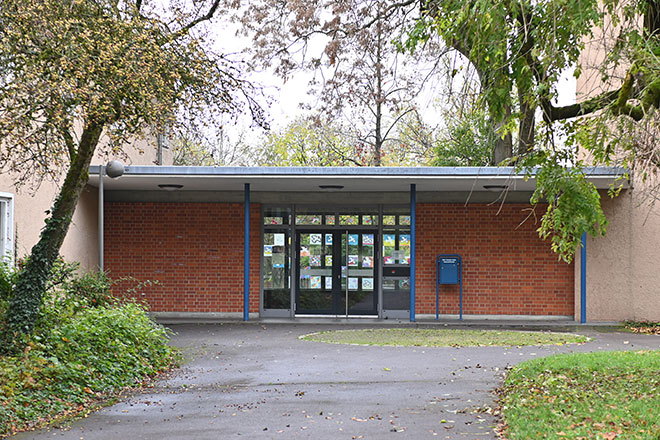 Außenaufnahme der Albert-Schweitzer-Schule