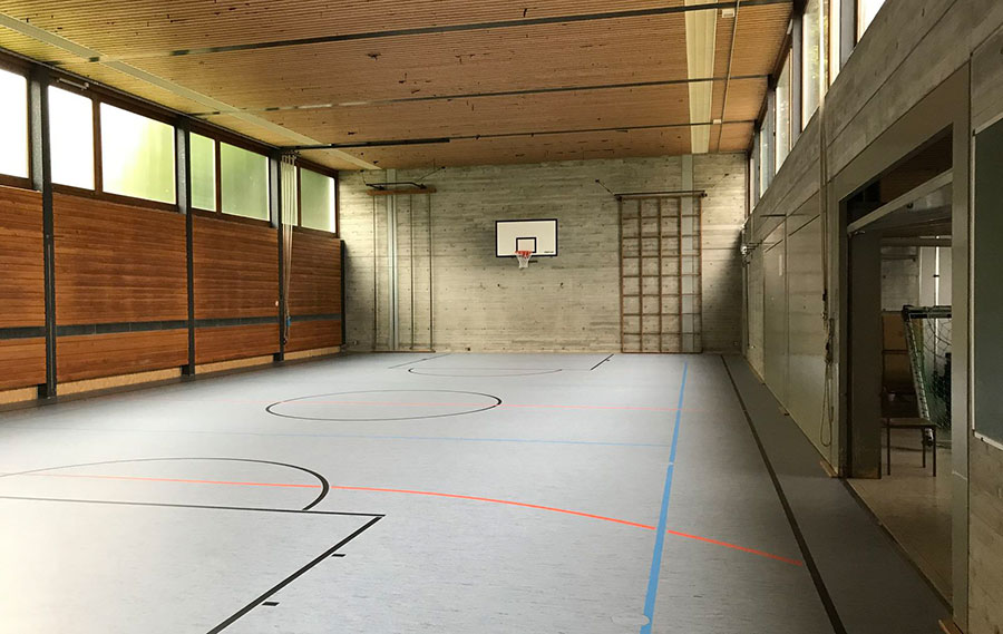 Innenaufnahme der Turnhalle in Ursenwang